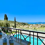 Villa Luxury Makris With Private Heatable Pool By Dadovillas Kavvadades