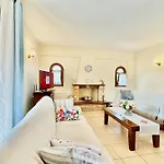 Luxury Makris With Private Heatable Pool By Dadovillas Villa *