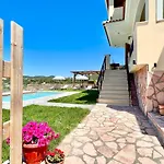 Luxury Makris With Private Heatable Pool By Dadovillas Villa Kavvadades