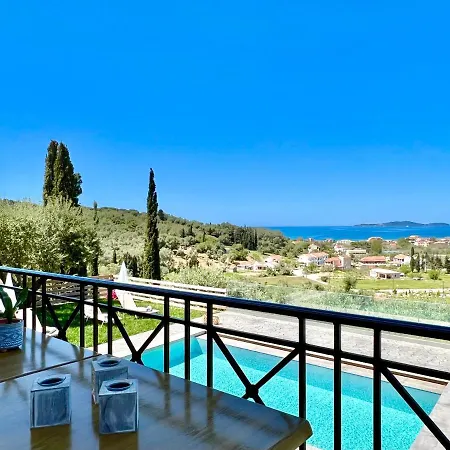 빌라 Luxury Makris With Private Heatable Pool By Dadovillas Kavvadades