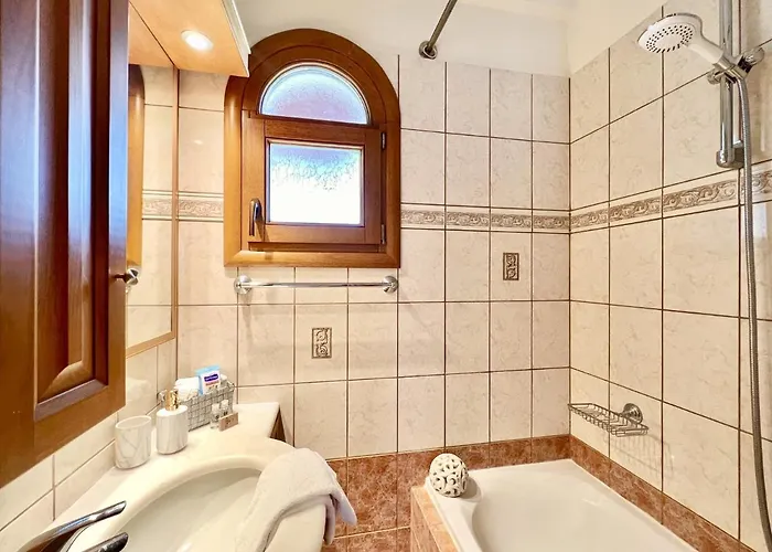 别墅 Luxury Makris With Private Heatable Pool By Dadovillas *