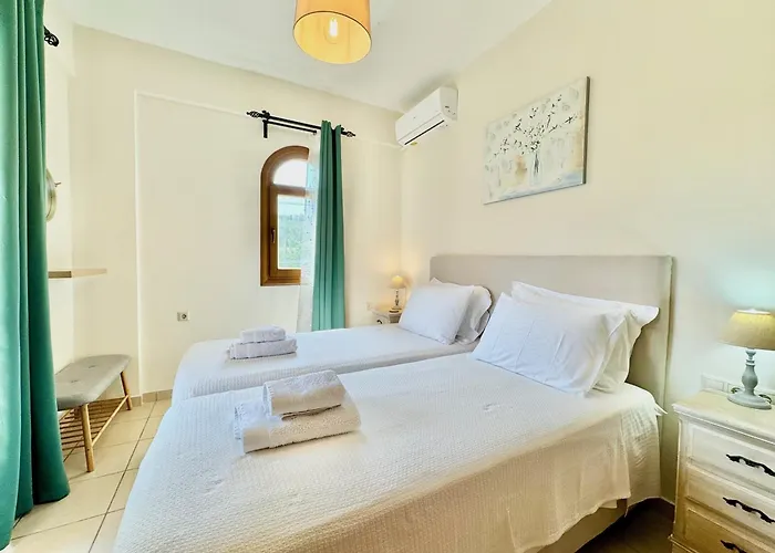 Luxury Makris With Private Heatable Pool By Dadovillas 别墅 Kavvadades