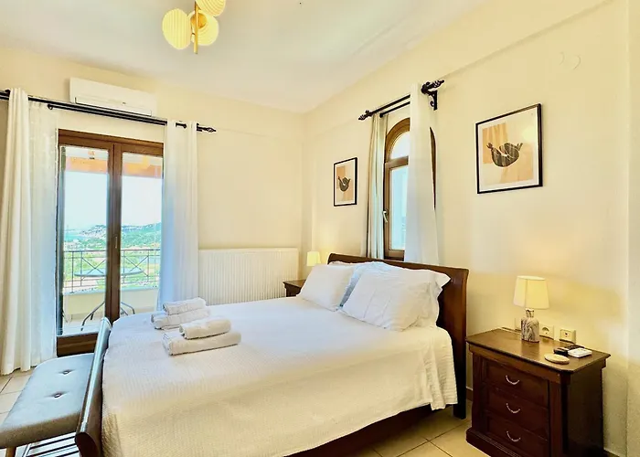 Luxury Makris With Private Heatable Pool By Dadovillas 别墅