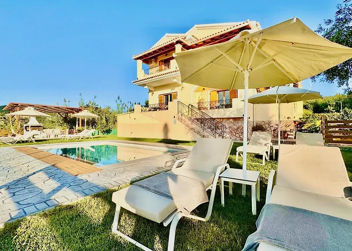Luxury Makris With Private Heatable Pool By Dadovillas *
