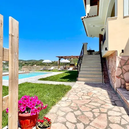 Luxury Makris With Private Heatable Pool By Dadovillas 빌라 Kavvadades