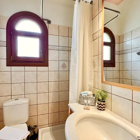 Luxury Makris With Private Heatable Pool By Dadovillas * Kavvadades